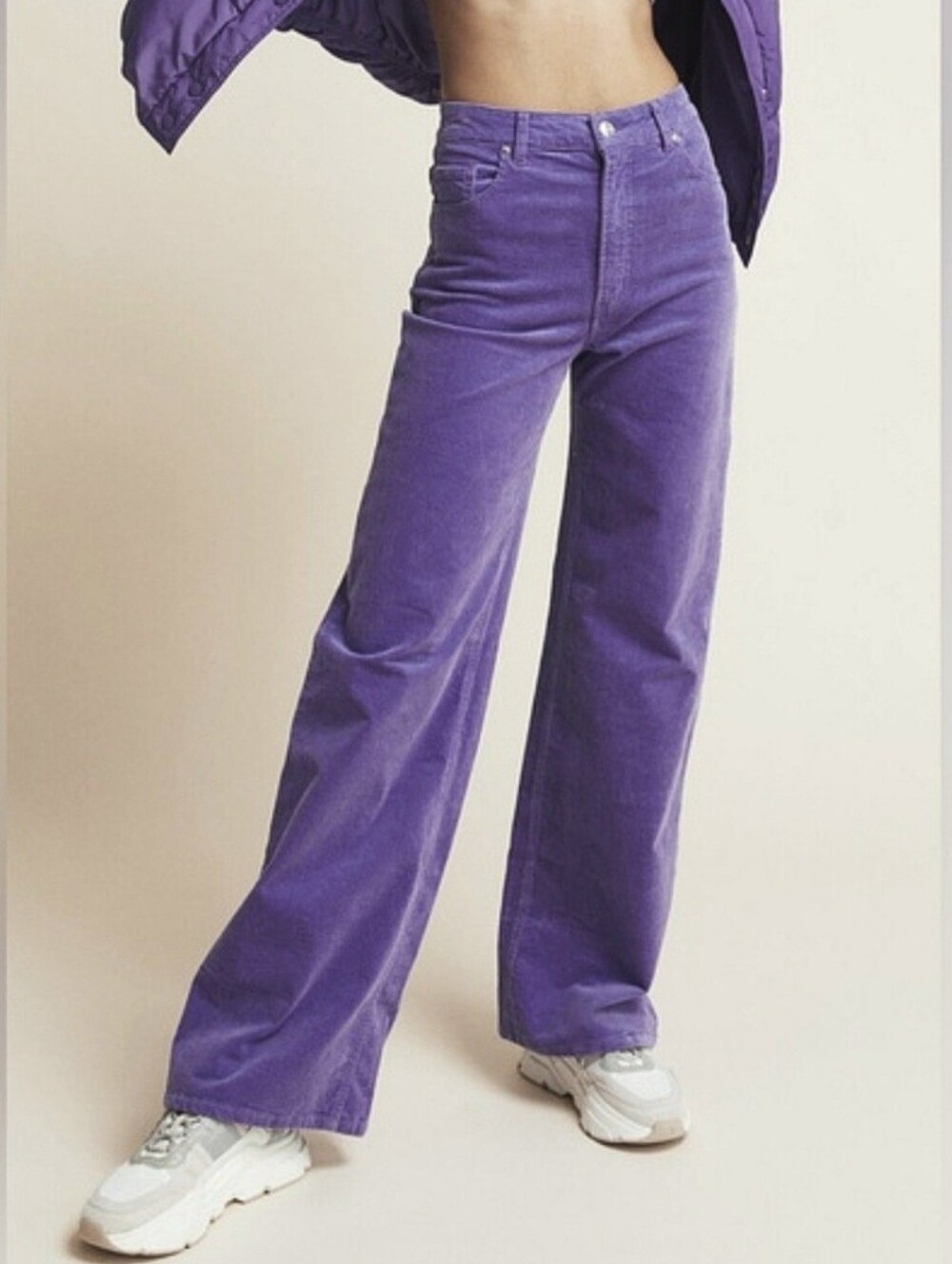 H&M Divided Purple High Rise Wide Leg Corduroy Jeans Size 4